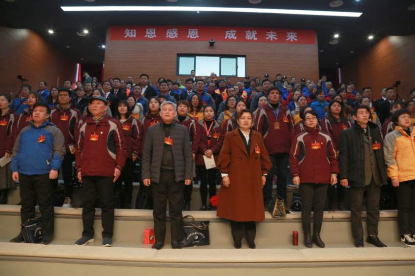 BBVapp最新版下载2019年度工作动员大会---舞蹈《花开树恩》